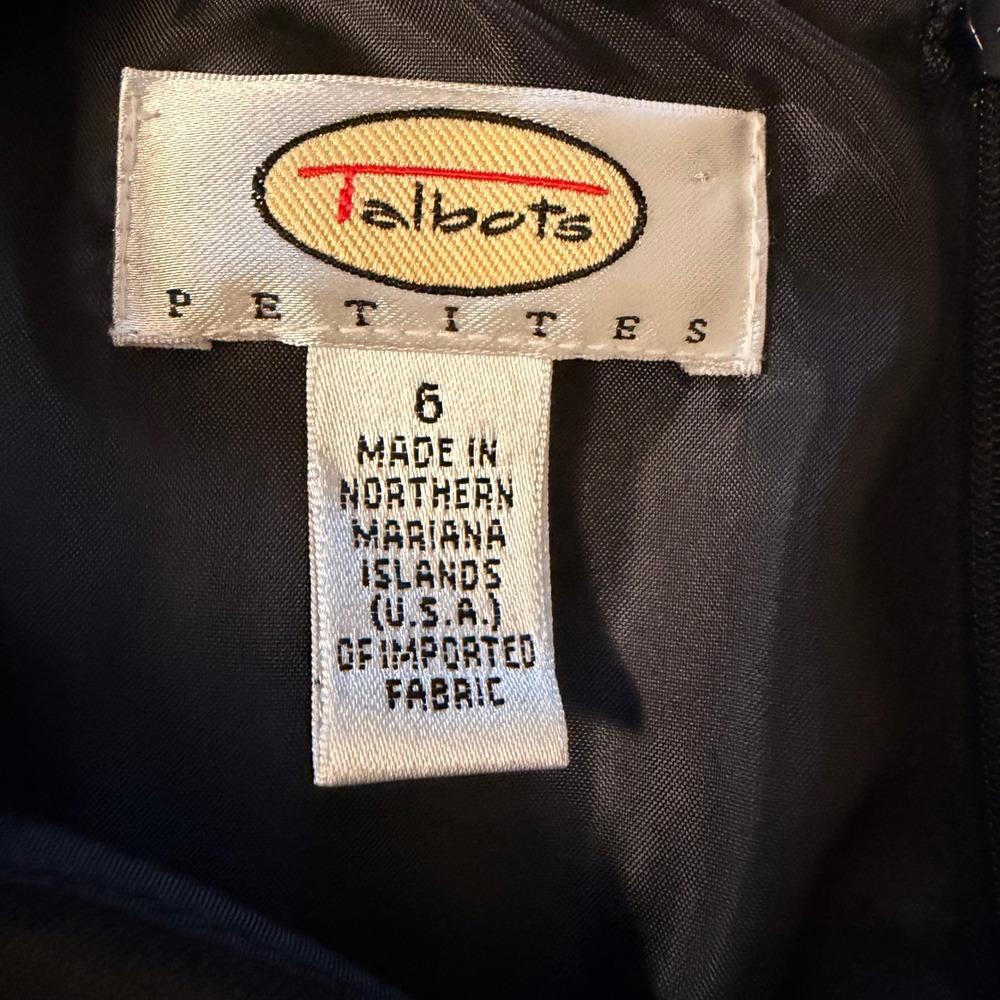 Talbots Women's Black Sleeveless V-Neck Sheath Dress Pocketless Lined Size 6P - Picture 7 of 8